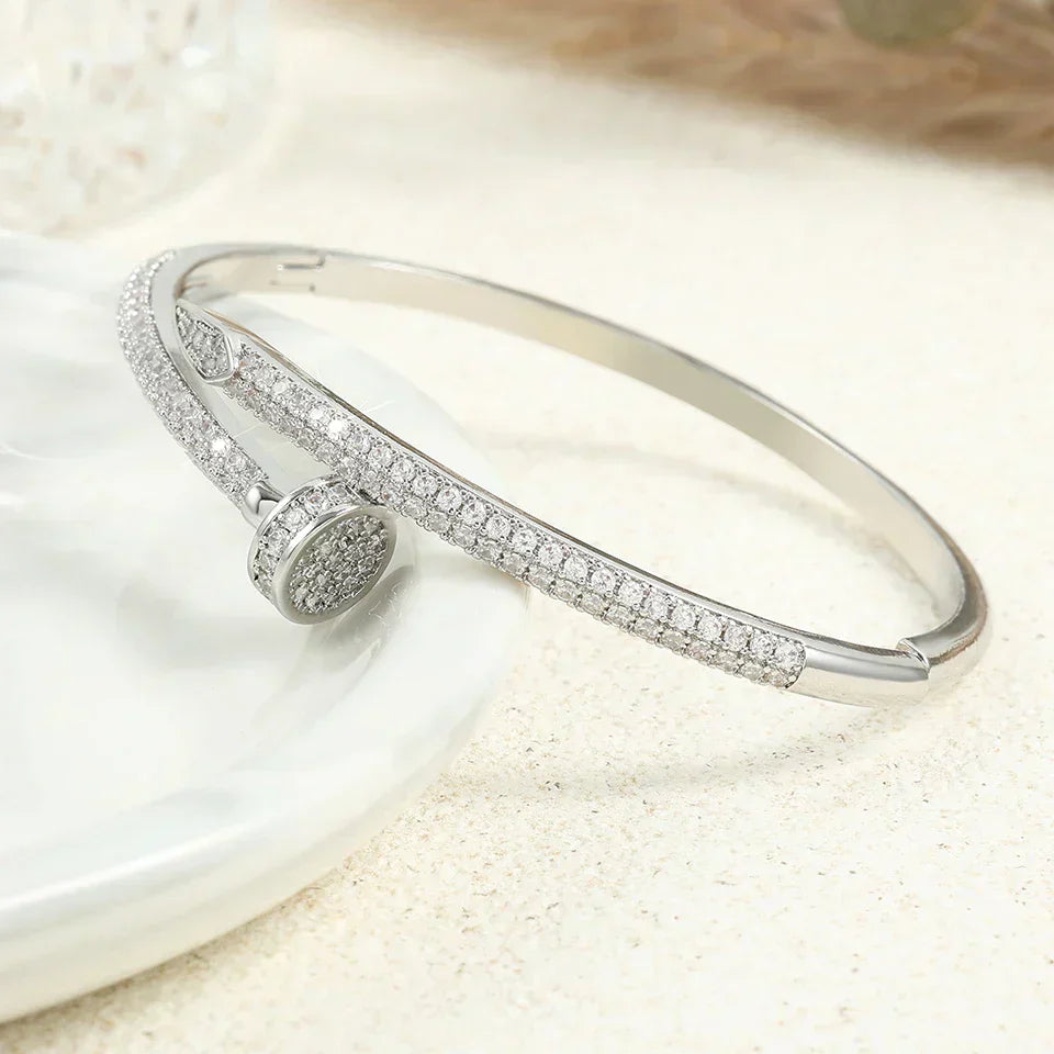NAIL Deluxe Bracelet with Zirconia