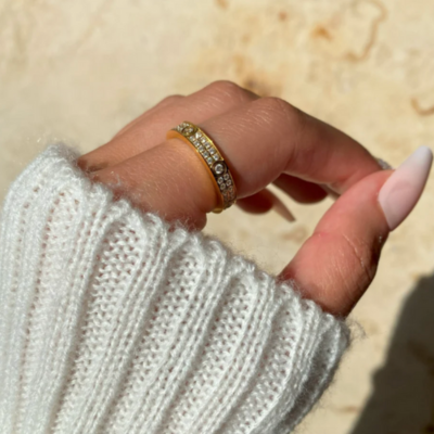 LOVE Diamond Ring
