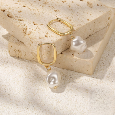 DENISE Pearl Earrings