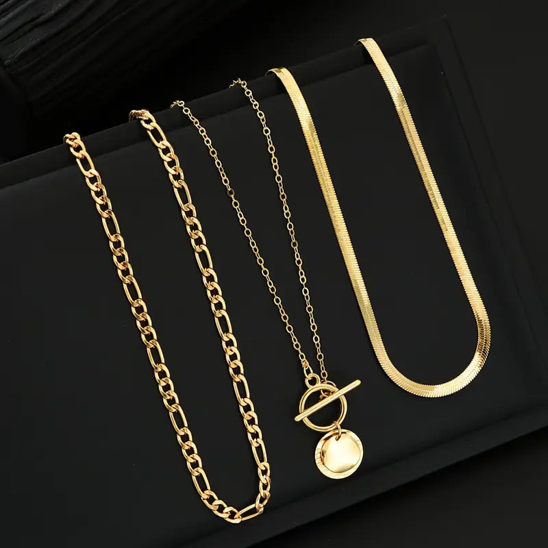 Elegant Gold Textured Coin Necklace
