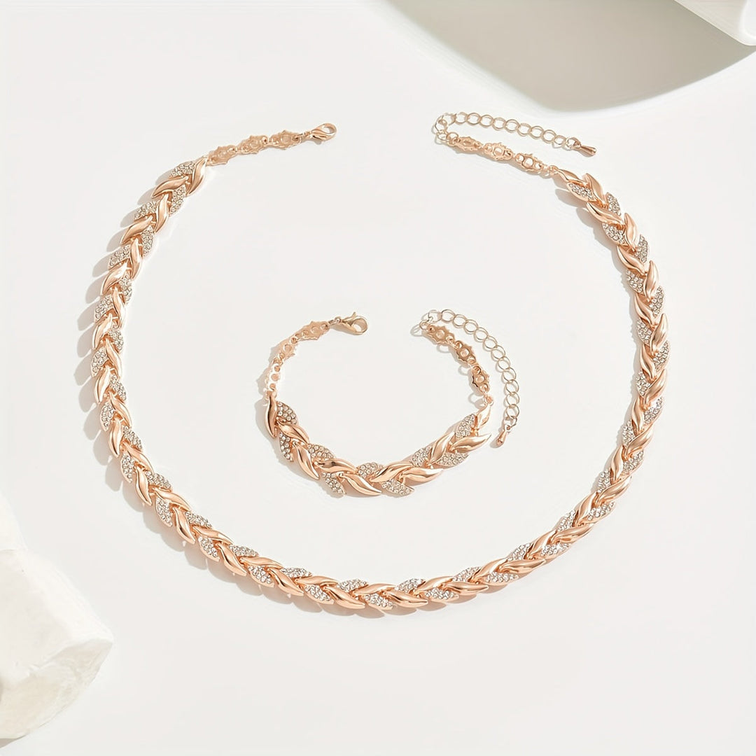 Crystal set with fishtail design