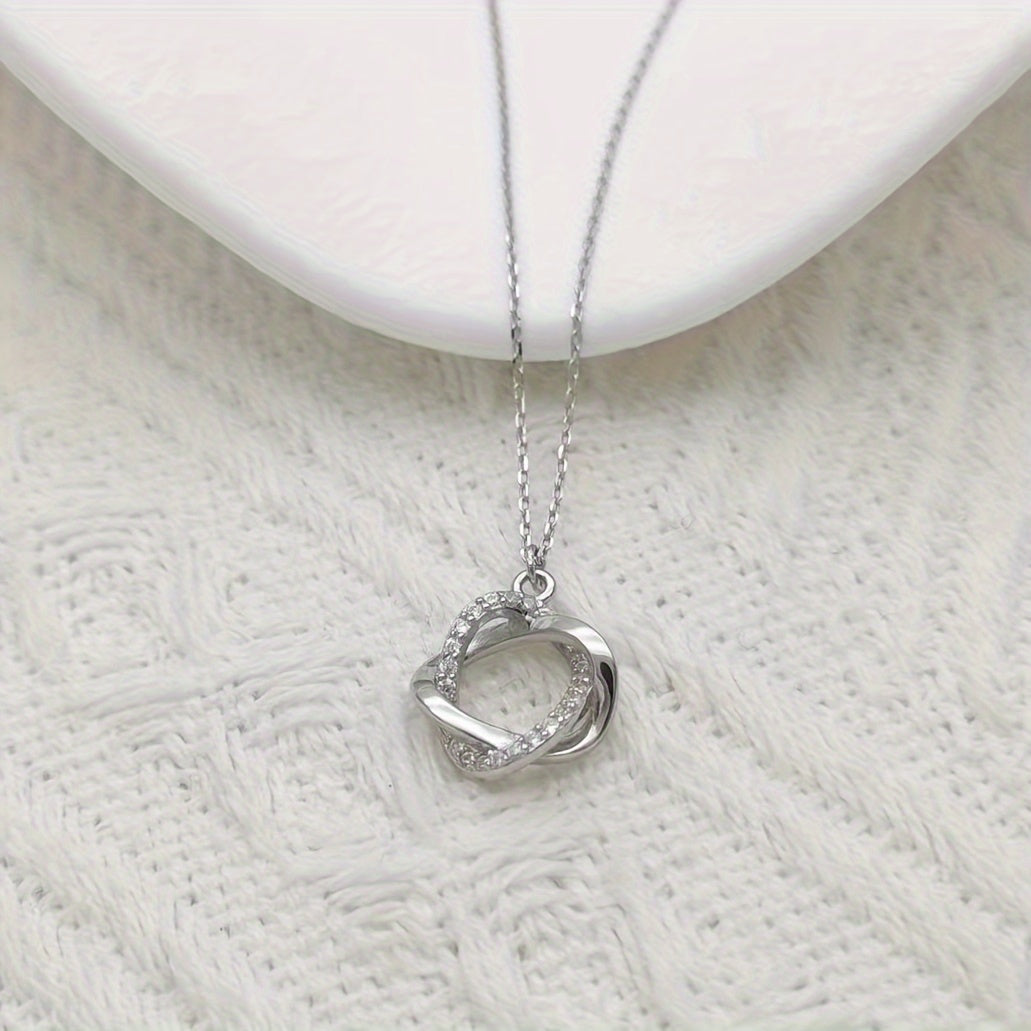 Elegant Gold Pendant Necklace with Simulated Diamonds