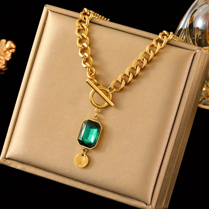 Emerald Gold Pendant Necklace with Chain
