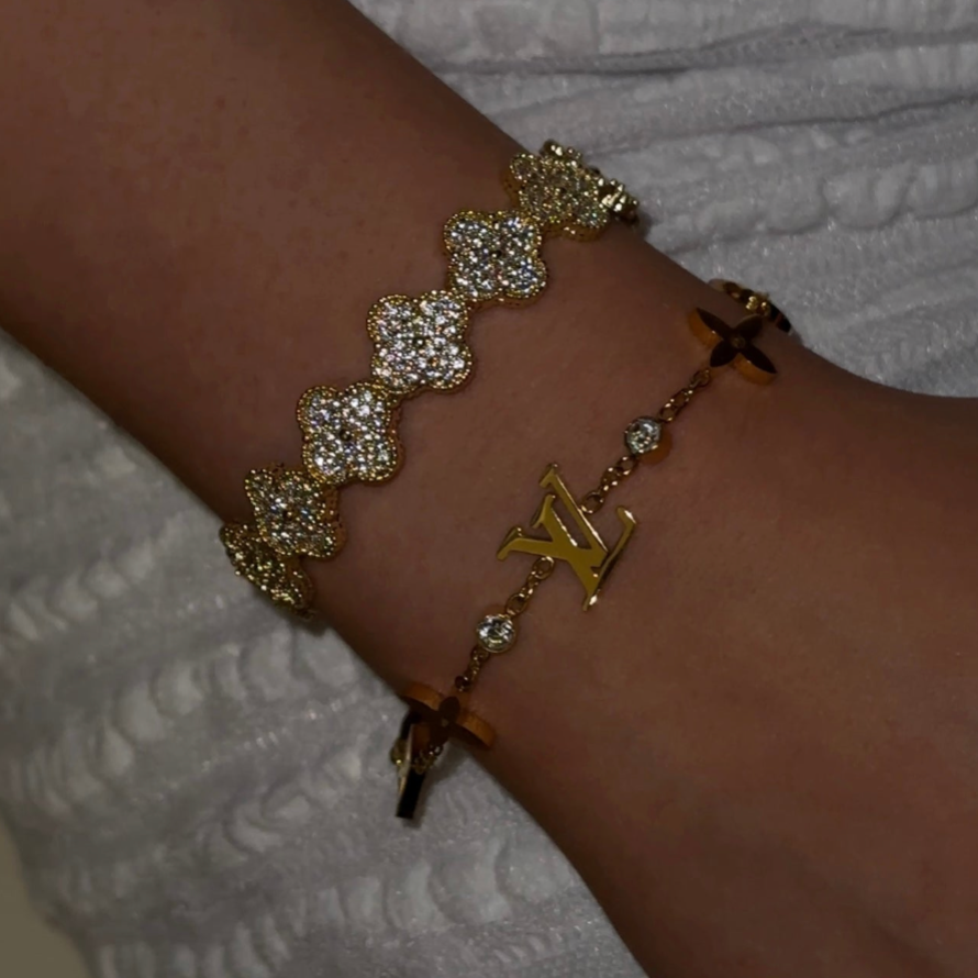 CLOVER | Cuff Bracelet