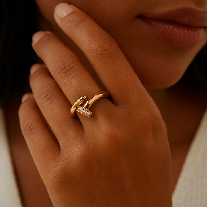 NAIL Diamond Ring