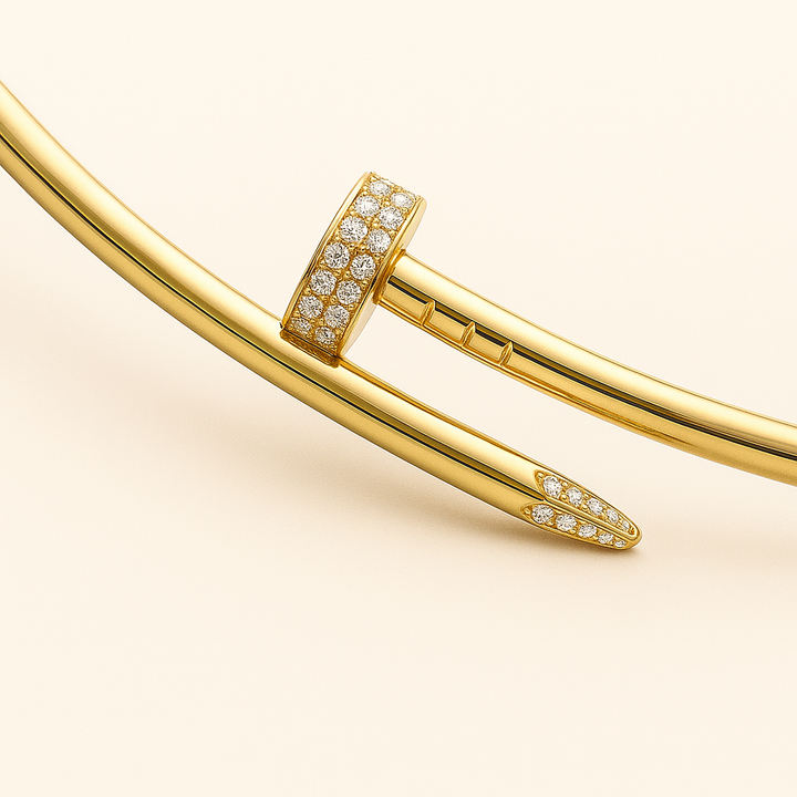 NAIL Necklace with Zircon