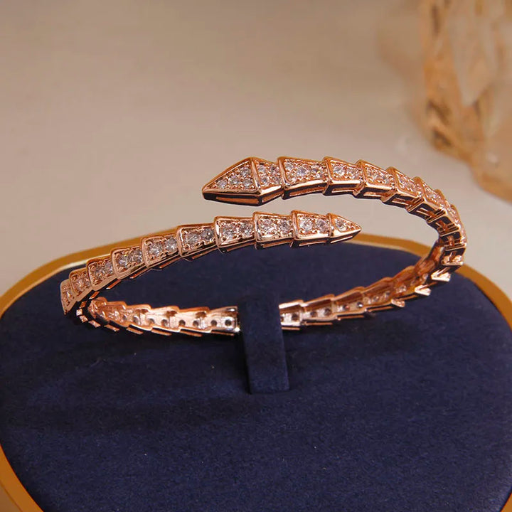 ASTRA Deluxe Bracelet