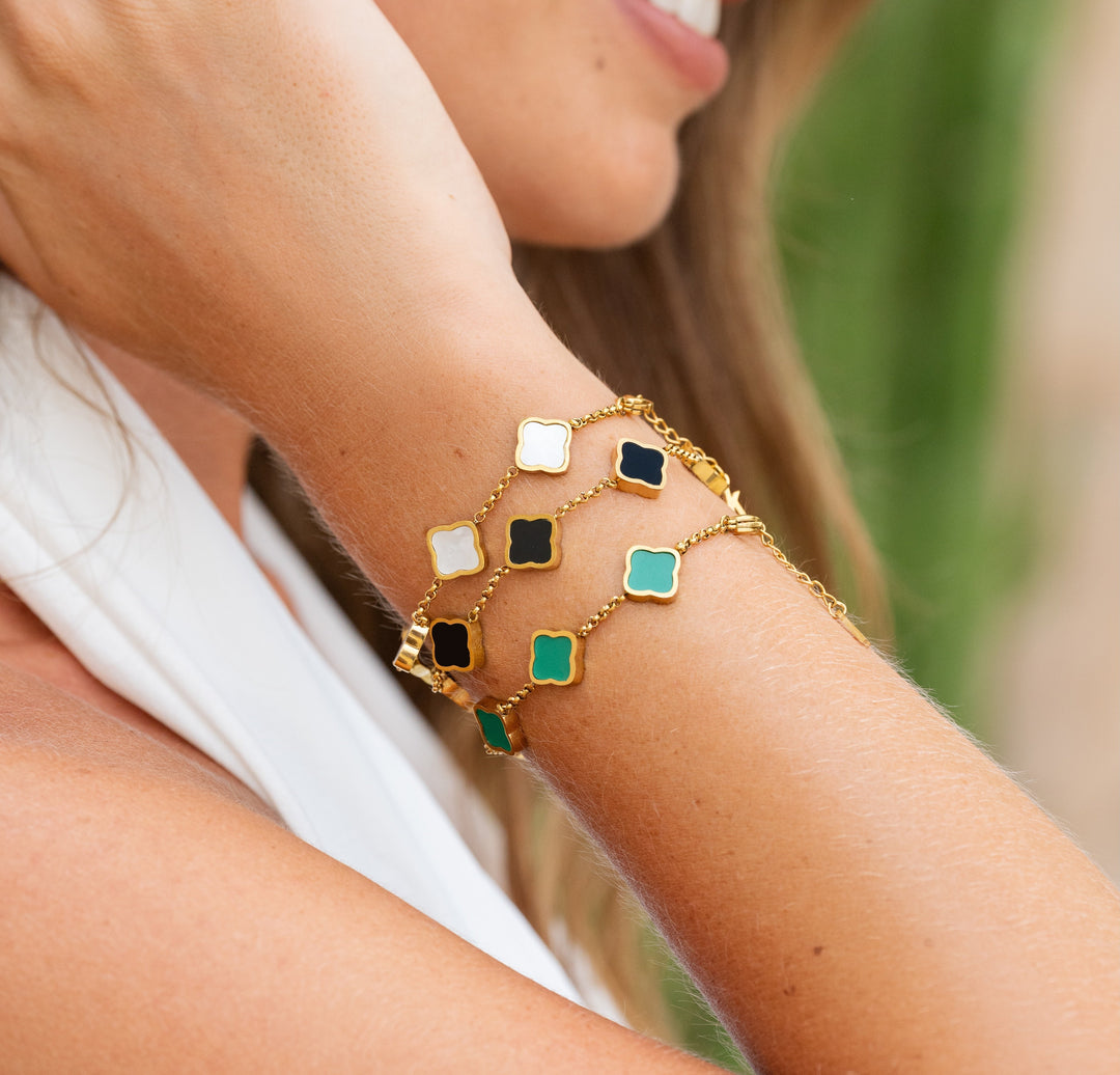 CLOVER Gold Bracelet