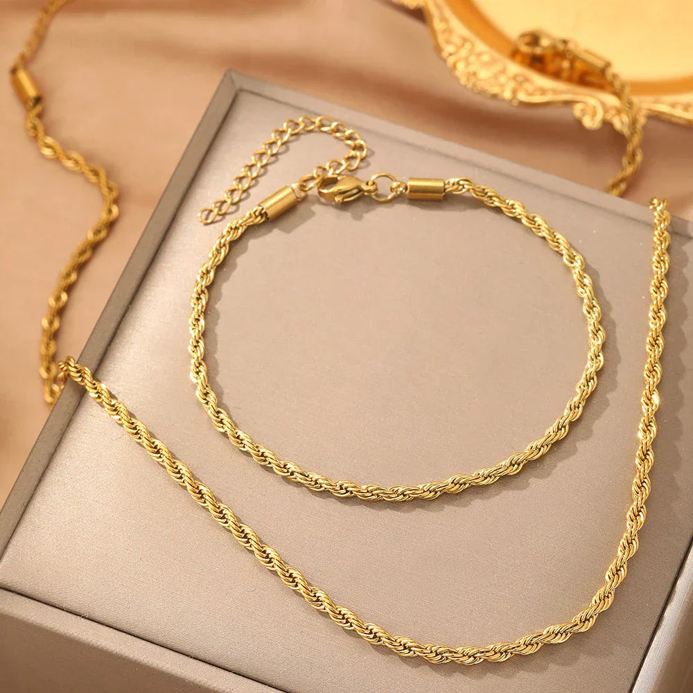 Retro twisted necklace and bracelet set