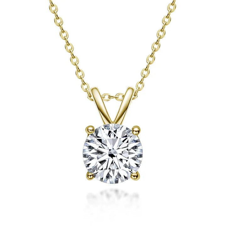 Exclusive necklace in sterling silver with moissanite diamonds