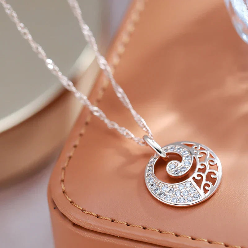 Elegant Rose Gold Crystal Flower Necklace