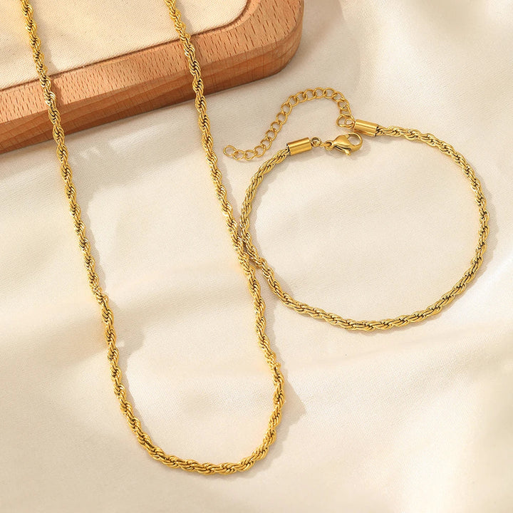 Retro twisted necklace and bracelet set