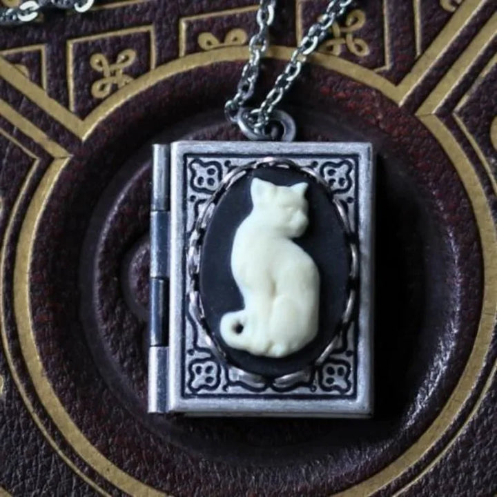 Retro Cat Book Pendant Necklace – Rotate Page Design