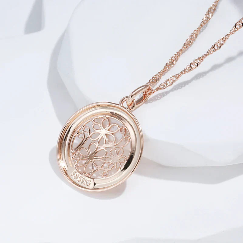 Elegant Rose Gold Boho Flower Necklace