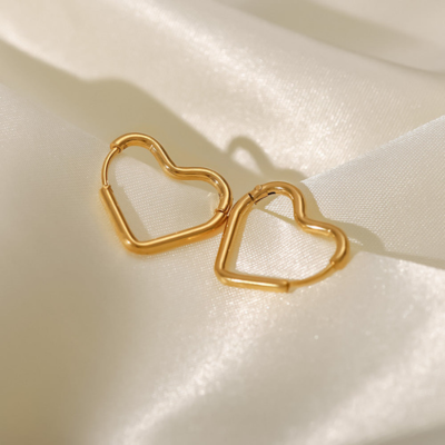 MIJNTJE Heart Earrings