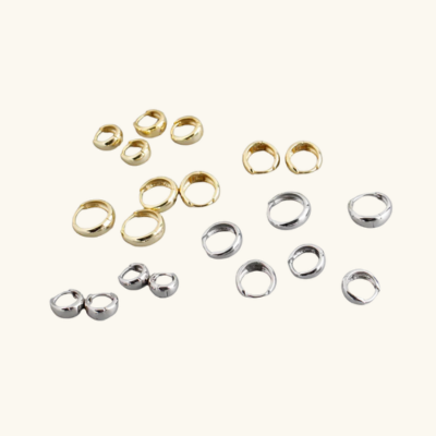 HILDA Mini Earrings