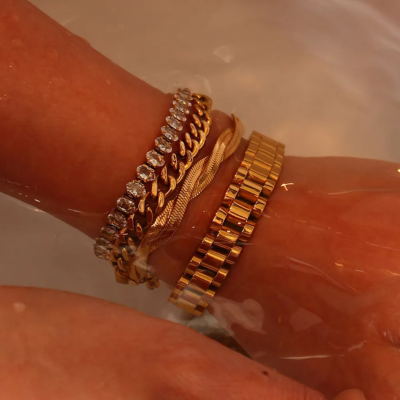 NIKKI Adjustable Bracelet