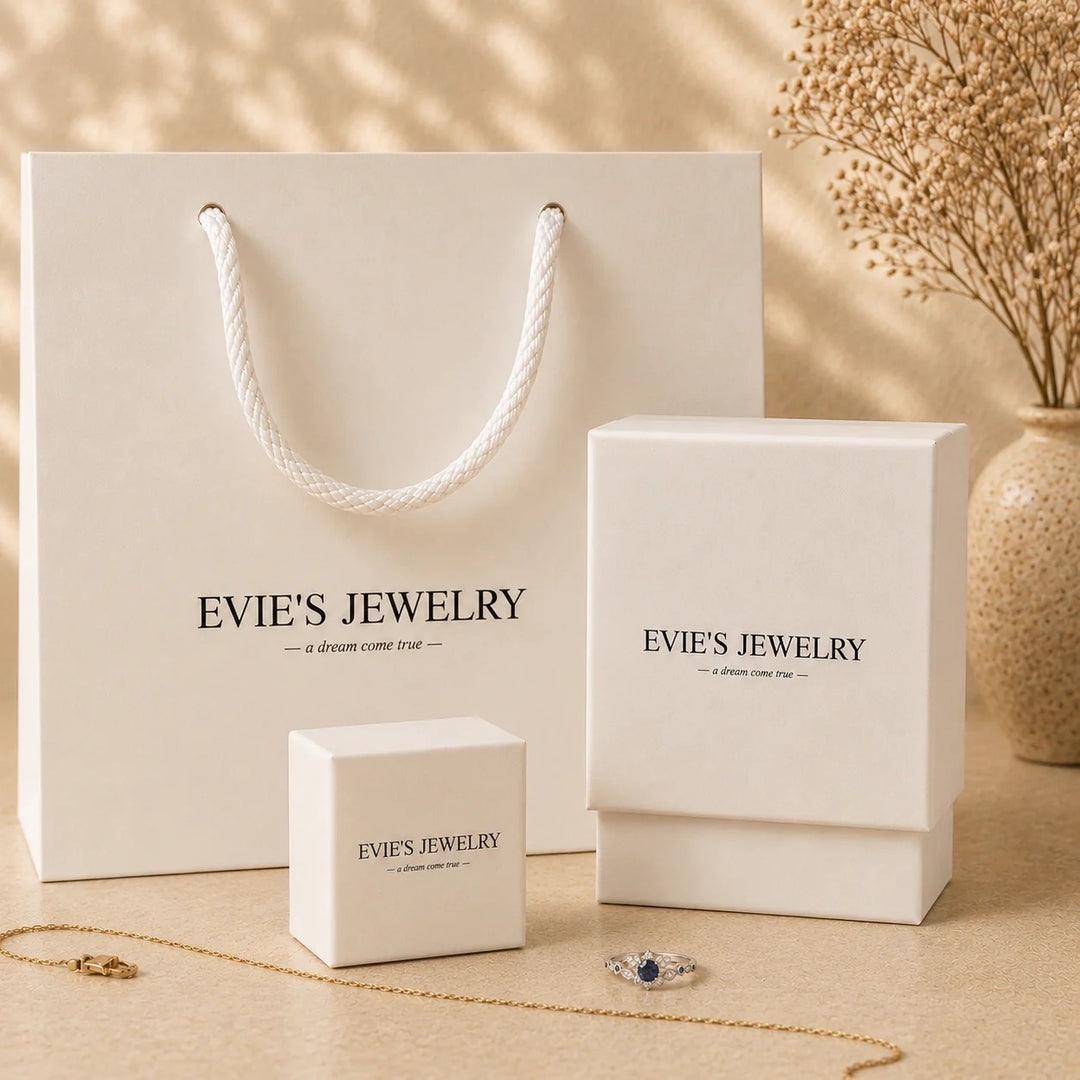 HAMPTON Vintage Earrings