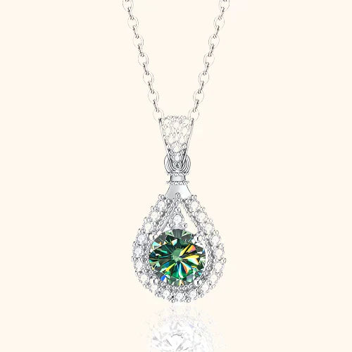 Elegant Emerald Necklace for Timeless Style