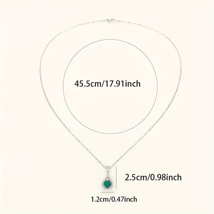Elegant Emerald Necklace for Timeless Style
