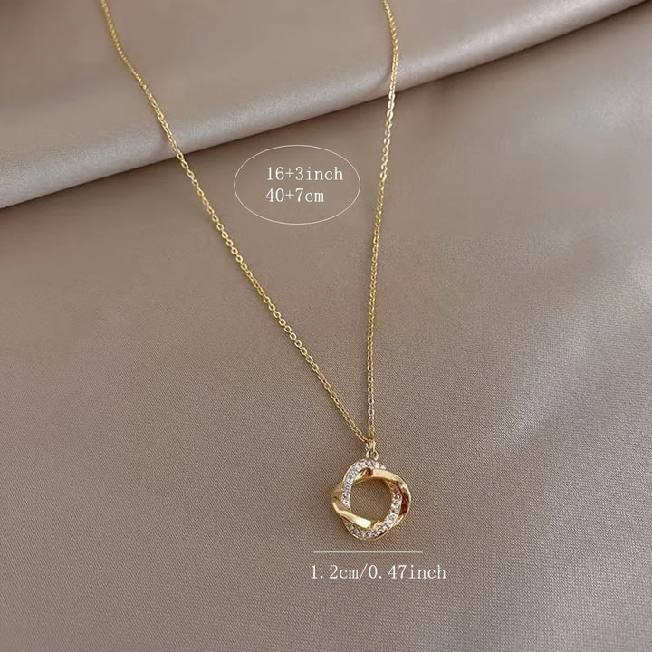 Elegant Gold Pendant Necklace with Simulated Diamonds