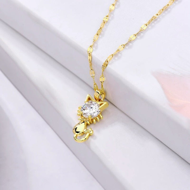 Gold-plated necklace with cat and zircon